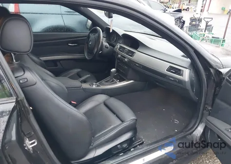 2011 BMW 335I xDrive z USA, uszkodzony, nr VIN WBAKF9C5XBE620537